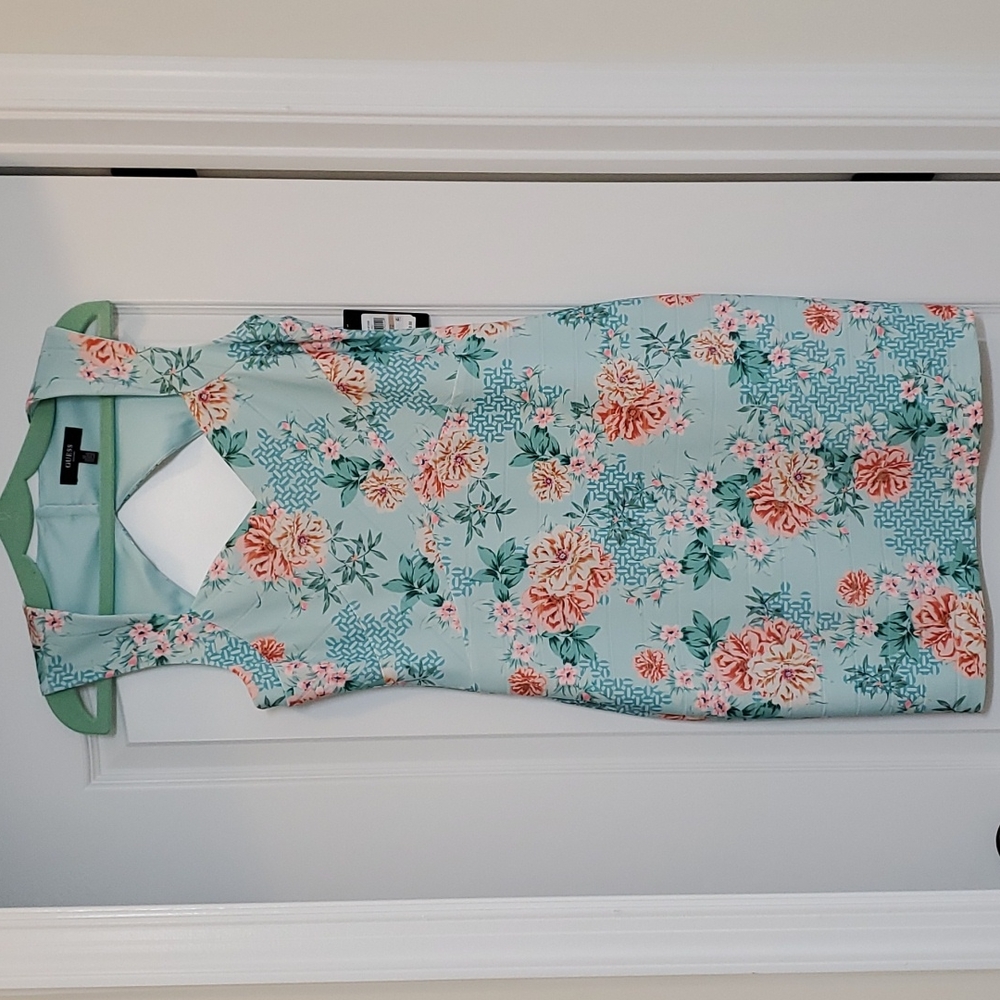 Brand new Guess Dress Size 12!